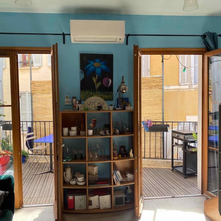 Panier Apartment4 bedrooms 2 bathrooms terrace 12 rue Saint Pons - Appartamento - 4