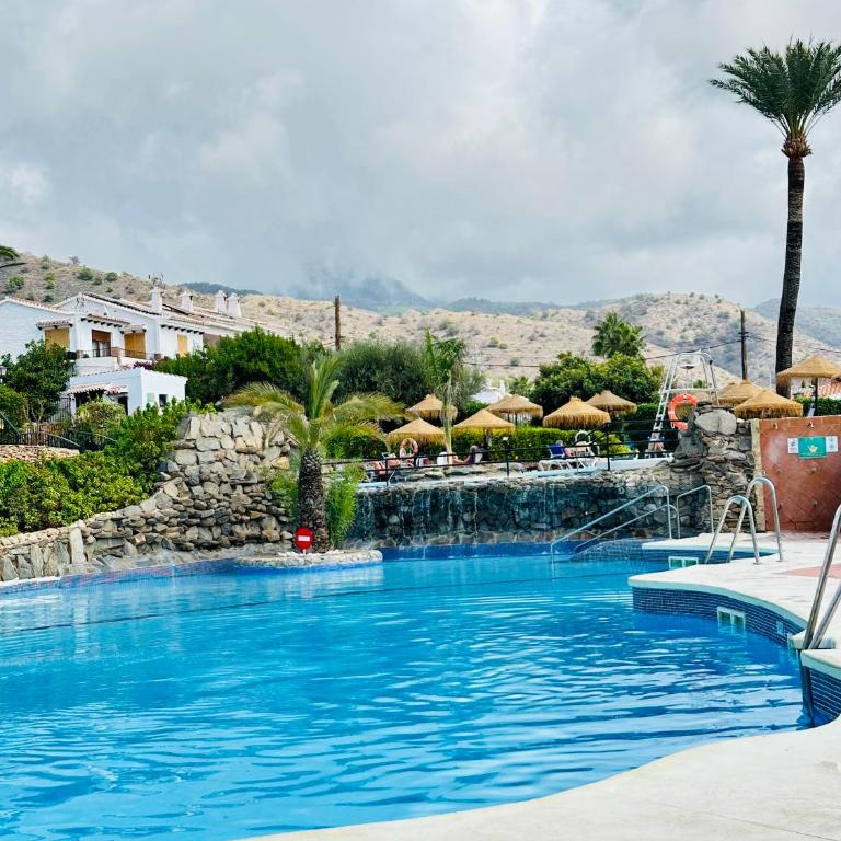 Right by the pool area in Capistrano Village - Apartamento de 1 dormitorio - 5