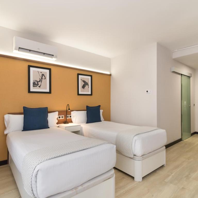 Roisa Hostal Boutique - Superior Twin Room - 4