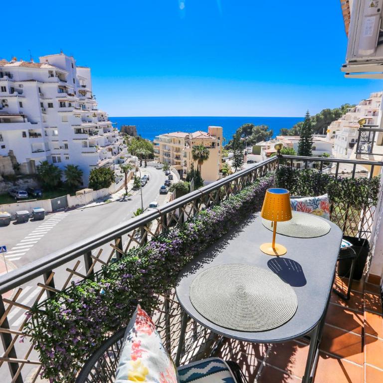 Costa Suite Sea View, Tesorillo - Apartamento de 1 dormitorio - 1