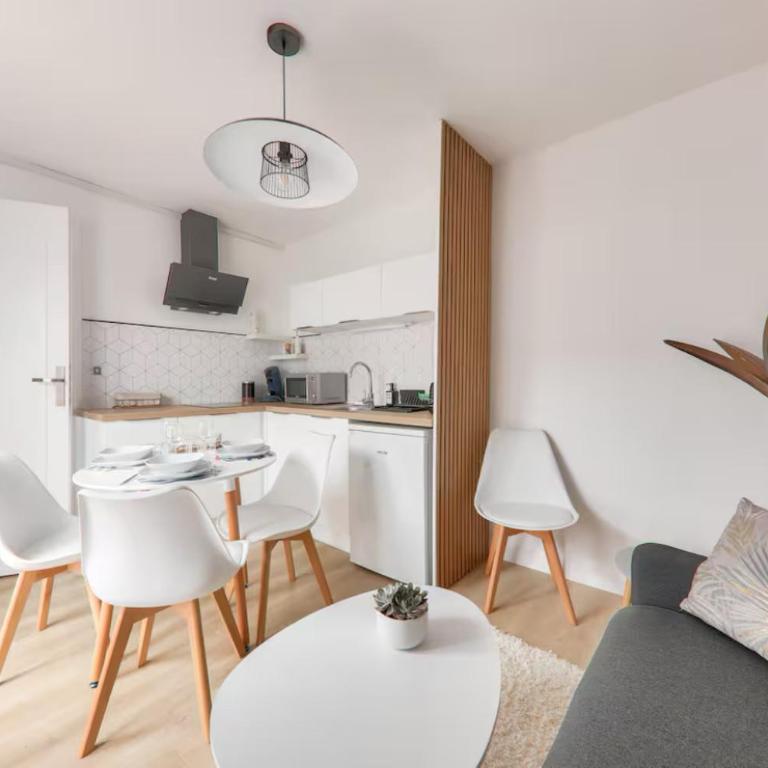 Jolie Maisonnette avec terrasse - Maison 1 Chambre - 1