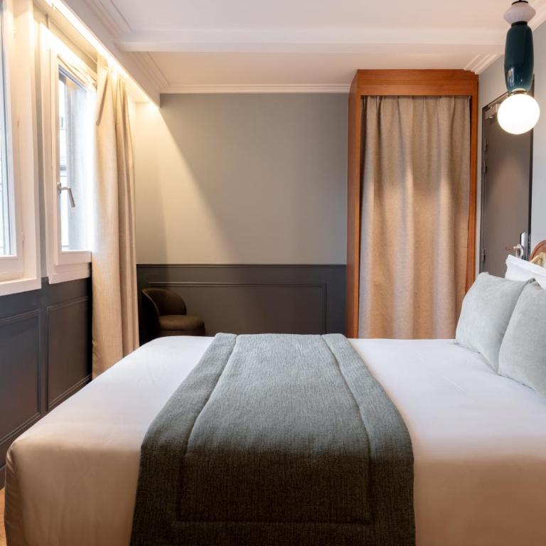 Grand Hotel Saint Michel - Chambre Triple Deluxe - 7