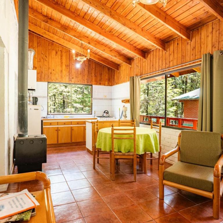 Cabañas Rápidos del Río Baker - Two-Bedroom Bungalow - 15