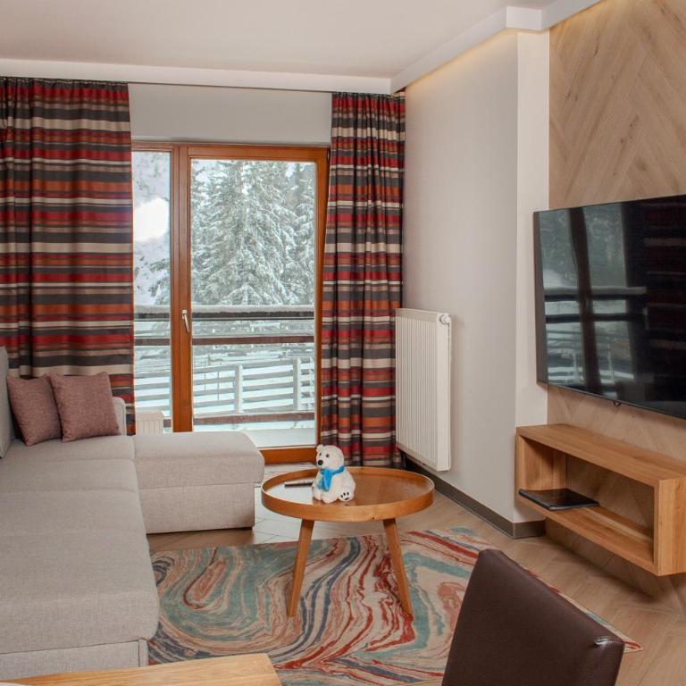 Sissi Park - Four-Bedroom Apartment - 7