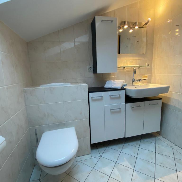 Haus Mayerbüchler - Chiemgau Karte - Apartment mit Balkon - 18