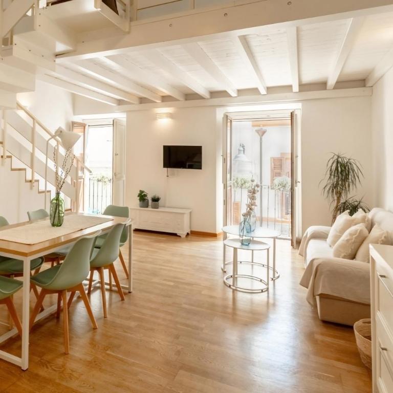 Domus de Silva - Appartamento in centro storico a Cagliari - Appartamento - 1
