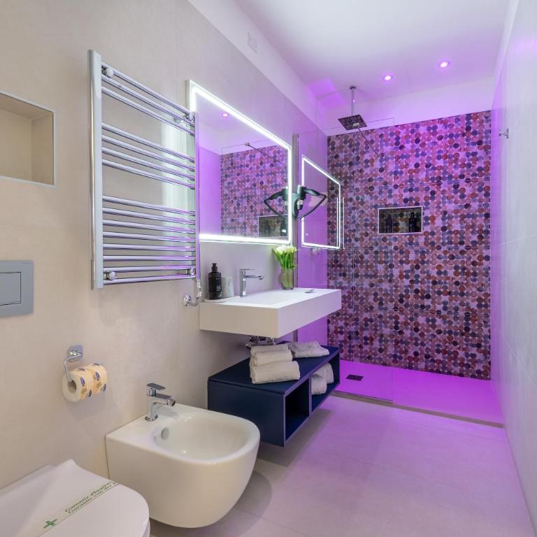 69 Suite Boutique - Suite with City View - 1