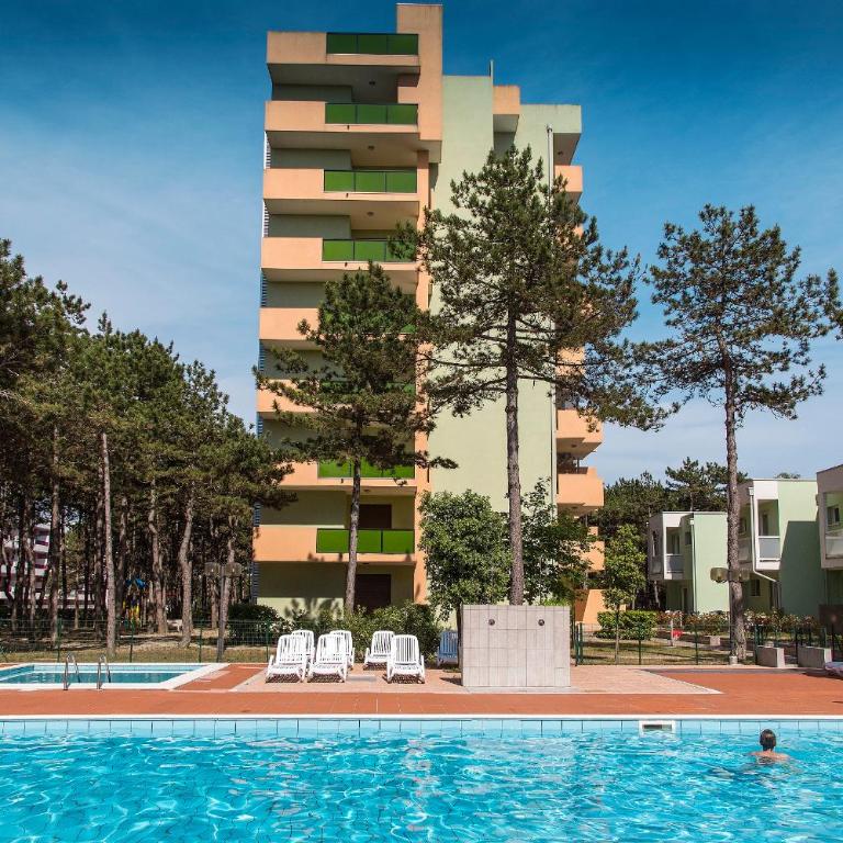 Castello - Appartamento con 2 Camere da Letto e Balcone - 1