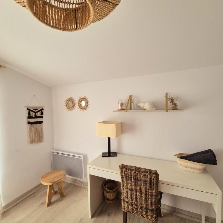 Appartement T2, proche plage, climatisé et parking privé - Apartamento de 1 dormitorio con balcón - 20