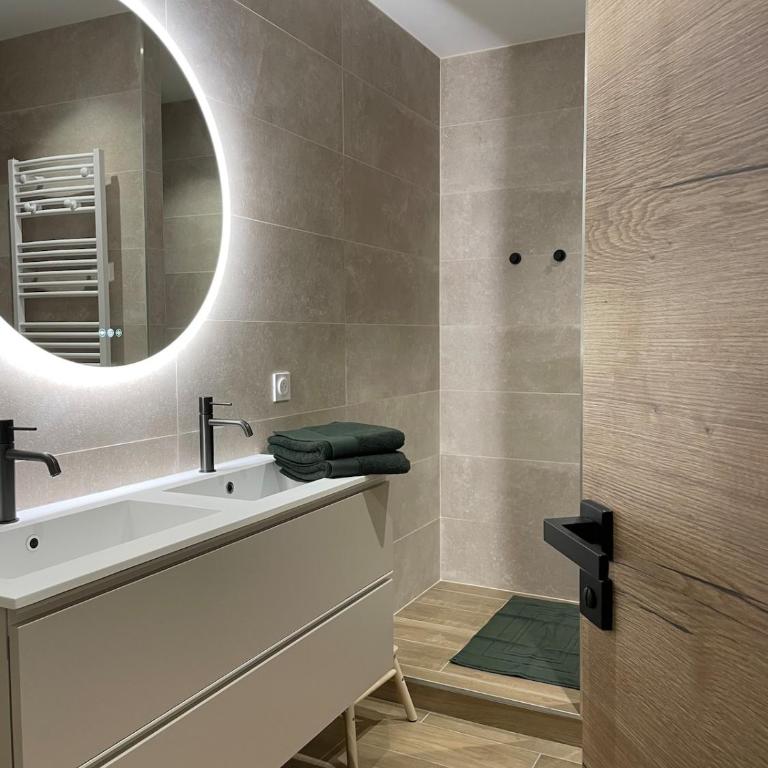 COSY SPACIEUX 6 pers Ax Thermes Centre Parking - Appartement - 11