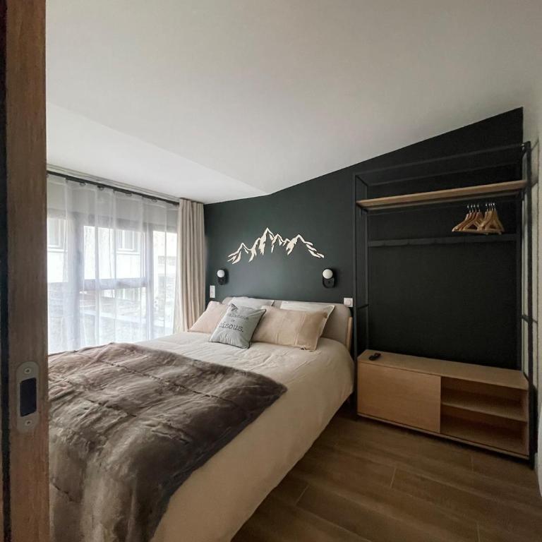 GRAND COSY 10-12 pers Ax Thermes Centre Terrasse Parking - Appartement - 22