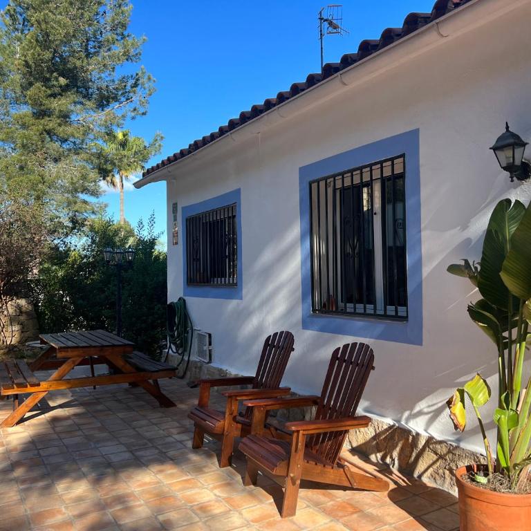 House with swimming pool and amazing sea and mountain views in Montgó, Denia - Casa con 1 dormitorio - 58