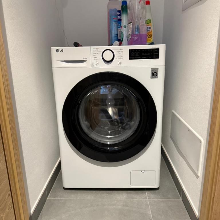 Trui Ensemble Apartment Alpine Escape with Garden - Appartamento con 1 Camera da Letto - 15