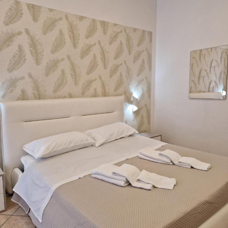 B&B Enjoy Pompeii Ruins and Church - Camera Tripla con Bagno Privato - 2