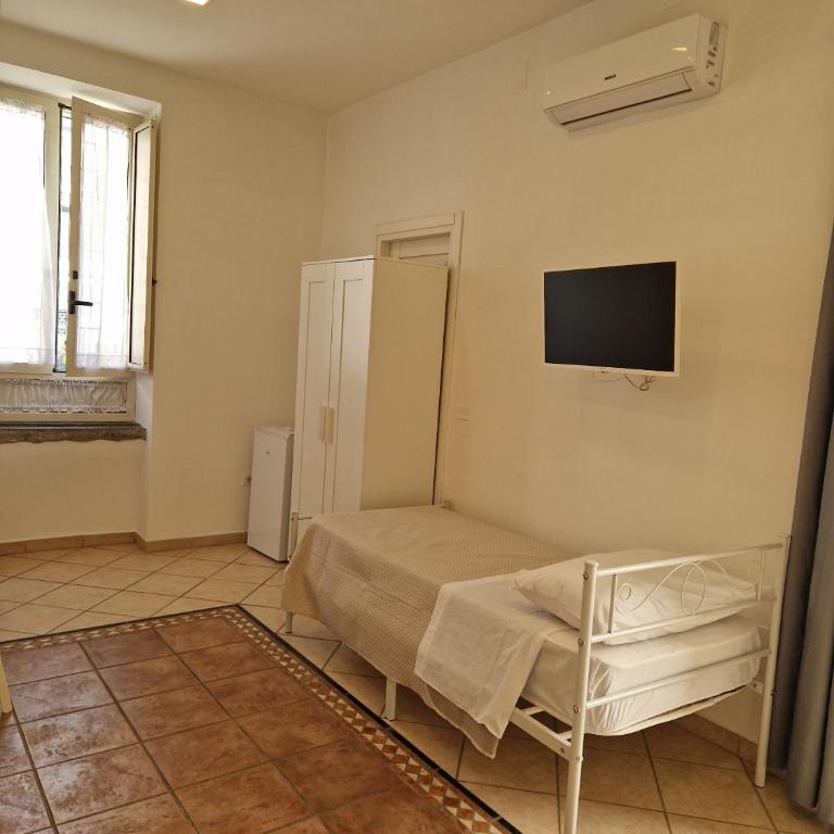 B&B Enjoy Pompeii Ruins and Church - Camera Tripla con Bagno Privato - 11