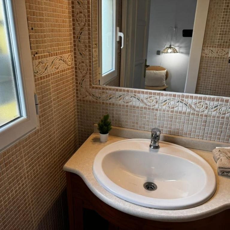 Exyca Homes Gran Via - One-Bedroom Apartment - 3