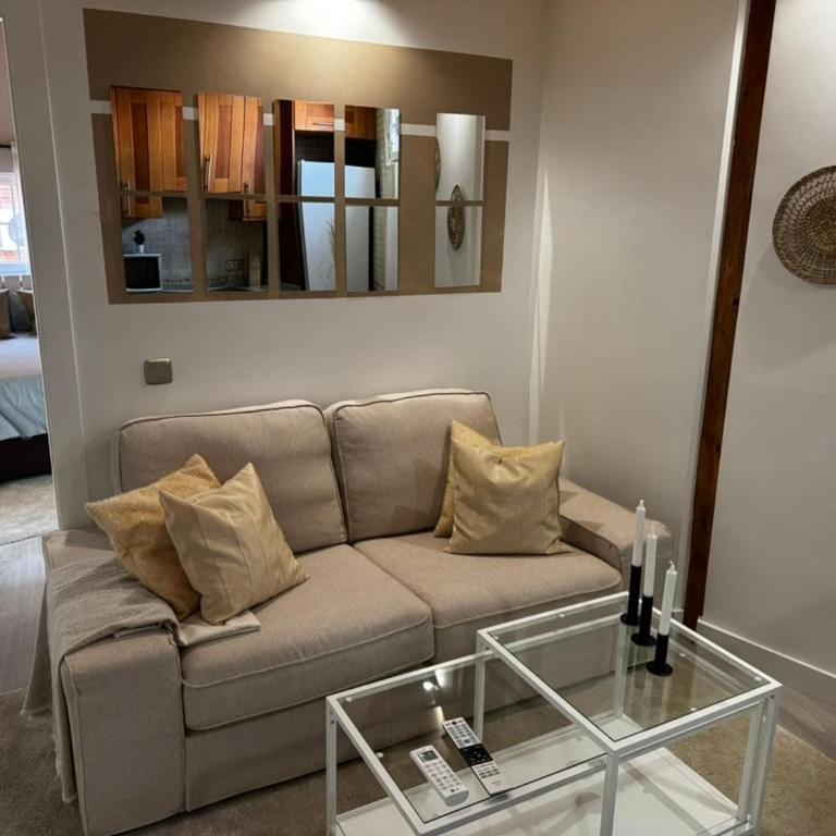 Exyca Homes Gran Via - One-Bedroom Apartment - 5