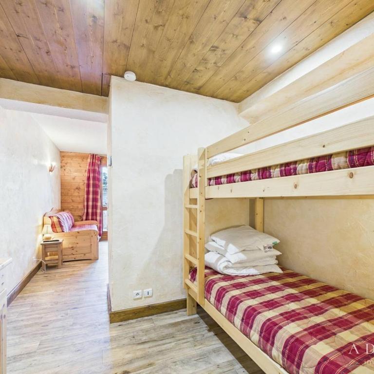 Studio Confort au Centre de Montvalezan - 4 Pers, Balcon, Proche Remontées et Commerces - FR-1-398-578 - Studio - 4