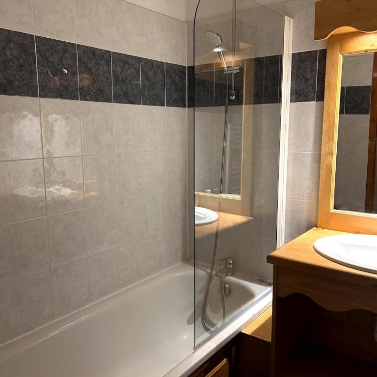 Appartement 6 personnes au coeur de la station Les Orres 1800m - Apartment mit 2 Schlafzimmern - 17