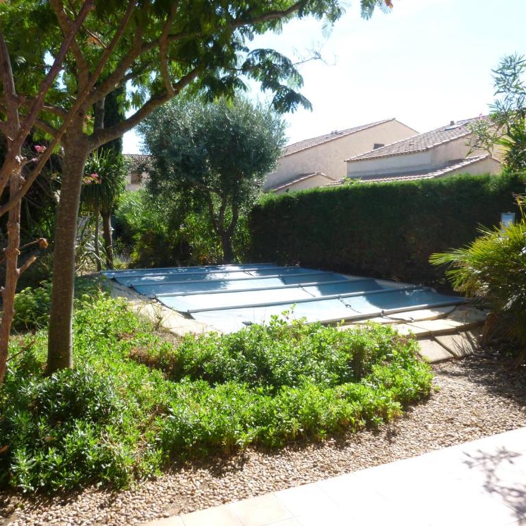 V0544 - Vias Plage - 85m2 villa avec jardin, piscine privé dans résidence - Villa 3 Chambres - 23