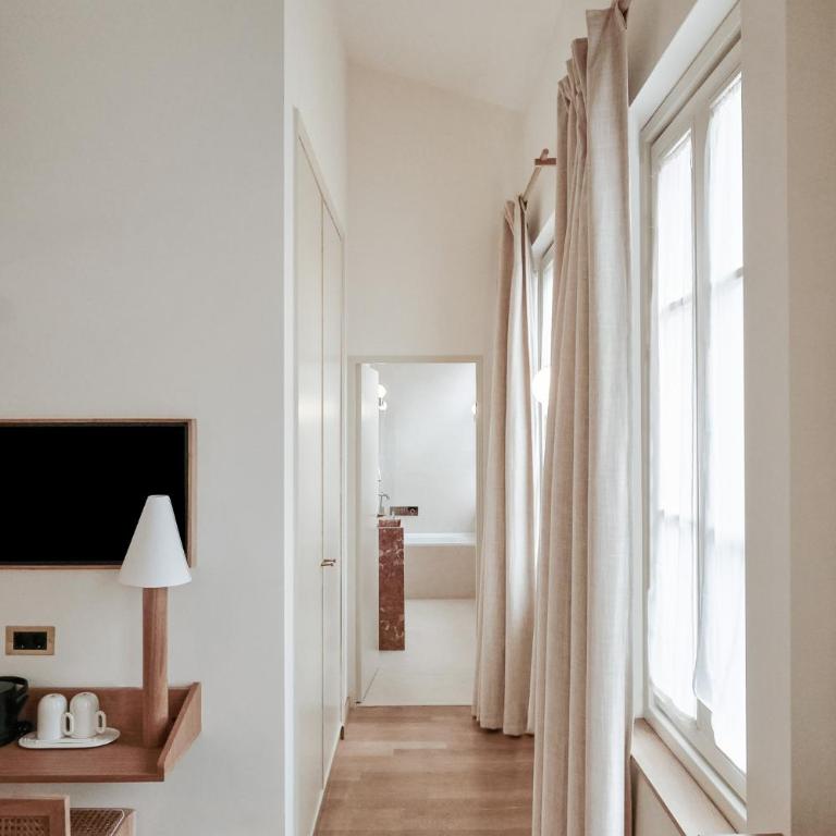 Elysée Montmartre Hotel - Chambre Supérieure - 5