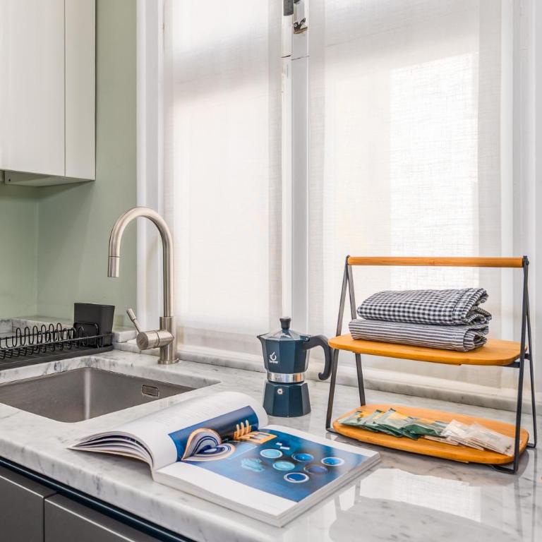 Design Boutique Flat - Refined & Central - Appartamento con 1 Camera da Letto - 19