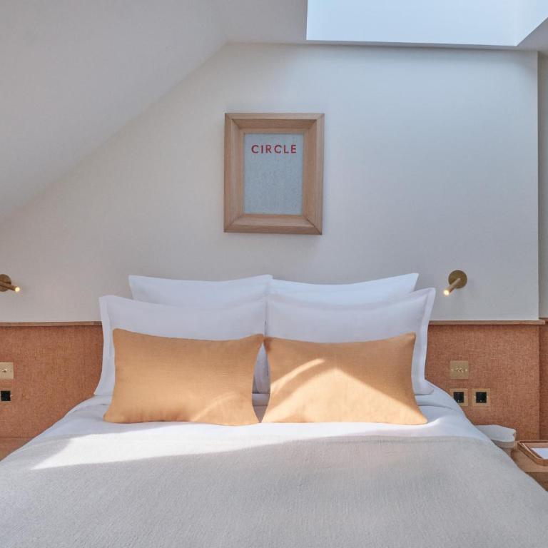 Elysée Montmartre Hotel - Duplex de 60 m2 - 2 chambres séparées, idéal pour les familles - 4