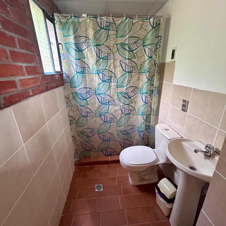 Villa Camila Hostel - Cama en habitación compartida con 4 camas - 4