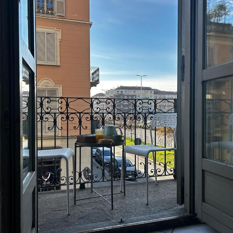 Intero Alloggio - Porta Susa - Appartamento con 2 Camere da Letto - 13