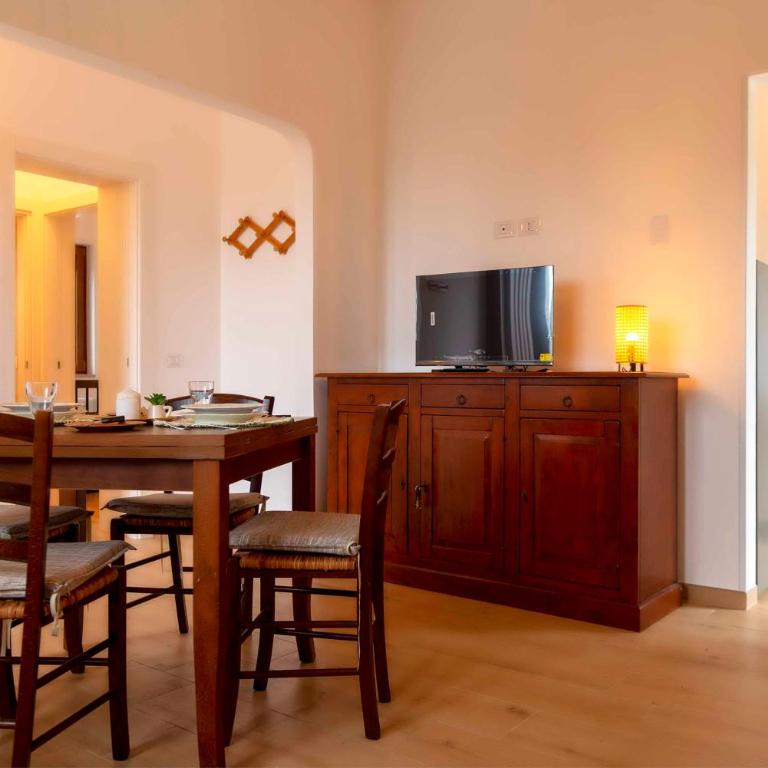 Villa Marica - stazione di ricarica auto elettriche - piscina - Casa con 2 Camere da Letto - 16