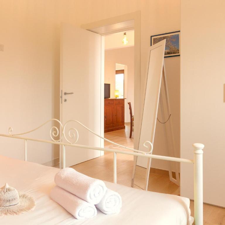 Villa Marica - stazione di ricarica auto elettriche - piscina - Casa con 2 Camere da Letto - 18