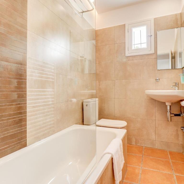Majoran Family Finca with Pools, Jacuzzi and Gym in Pollença - Casa - 38