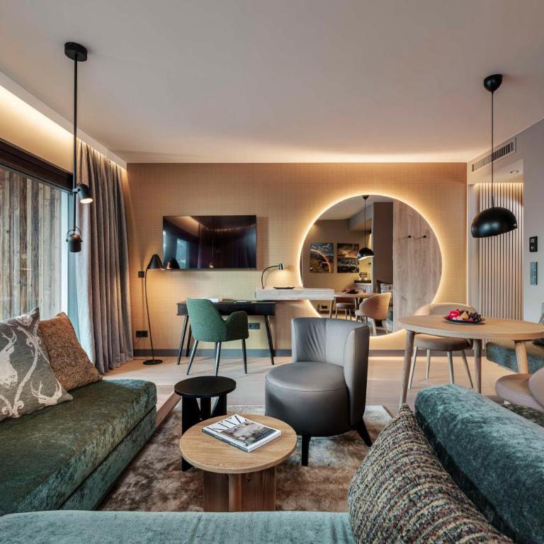 Grand Tirolia Kitzbühel - Member of Hommage Luxury Hotels Collection - Suite mit 1 Schlafzimmer mit Kingsize-Bett und Alpenblick - 6