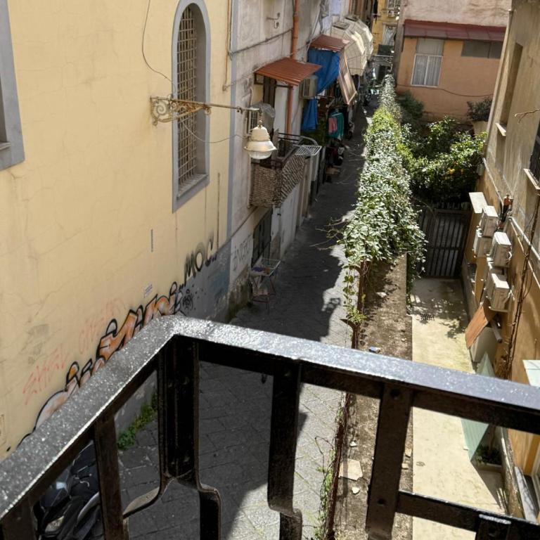 Experience Napoli Center - Camera Tripla con Balcone - 2
