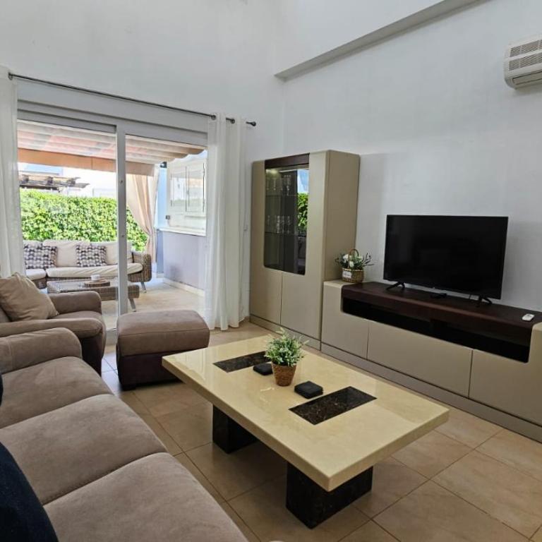 Villa with private pool and jacuzzi - EN10LT - Villa - 11