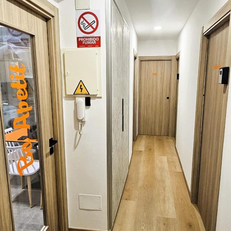 Vacansis Habitaciones y Alojamientos A Coruña - Habitación Individual Estándar con baño compartido - 12