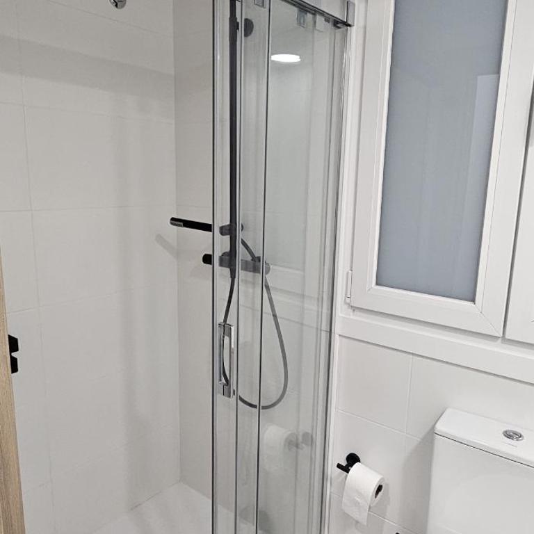 Vacansis Habitaciones y Alojamientos A Coruña - Habitación Individual Estándar con baño compartido - 17