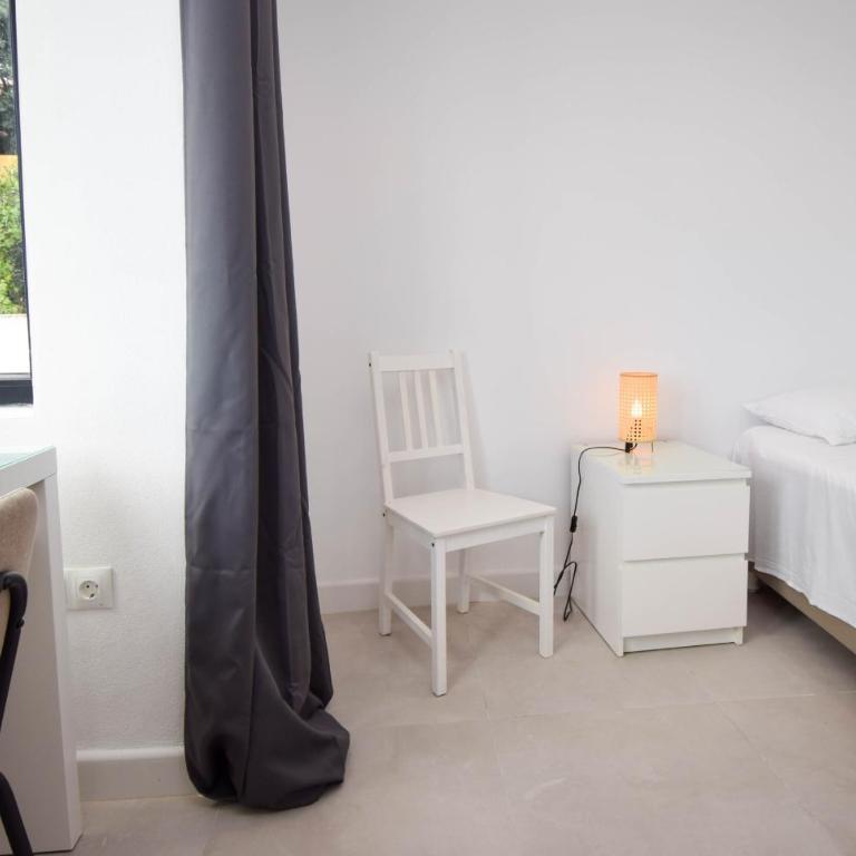 Ref 281 - Villa con piscina privada - 35
