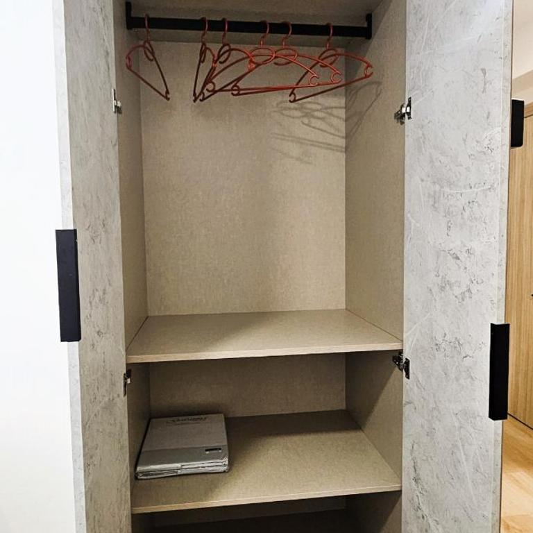 Vacansis Habitaciones y Alojamientos A Coruña - Habitación Individual Estándar con baño compartido - 8