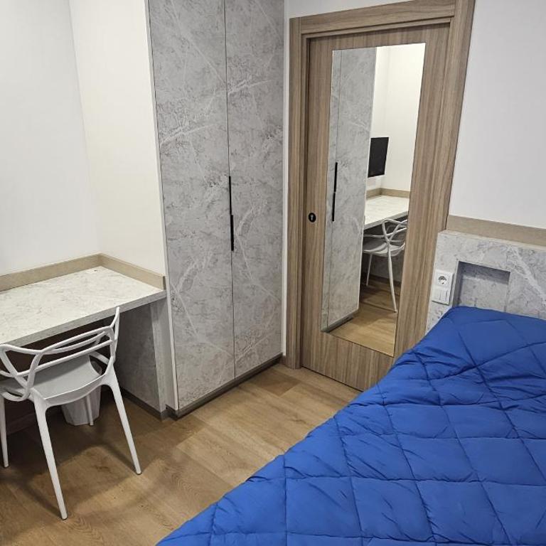 Vacansis Habitaciones y Alojamientos A Coruña - Habitación Individual Estándar con baño compartido - 1