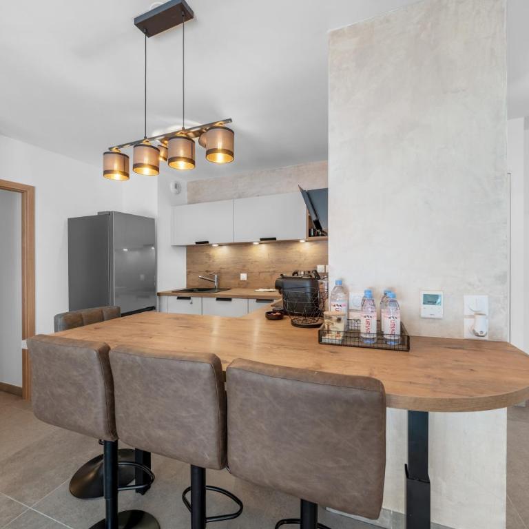 Appartment hypercentre Evian - Apartment mit 2 Schlafzimmern und Balkon - 11