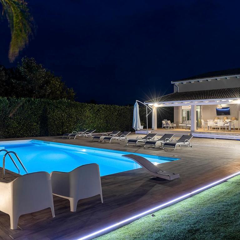 Villa Gemma mare e piscina riscaldata - Villa - 54