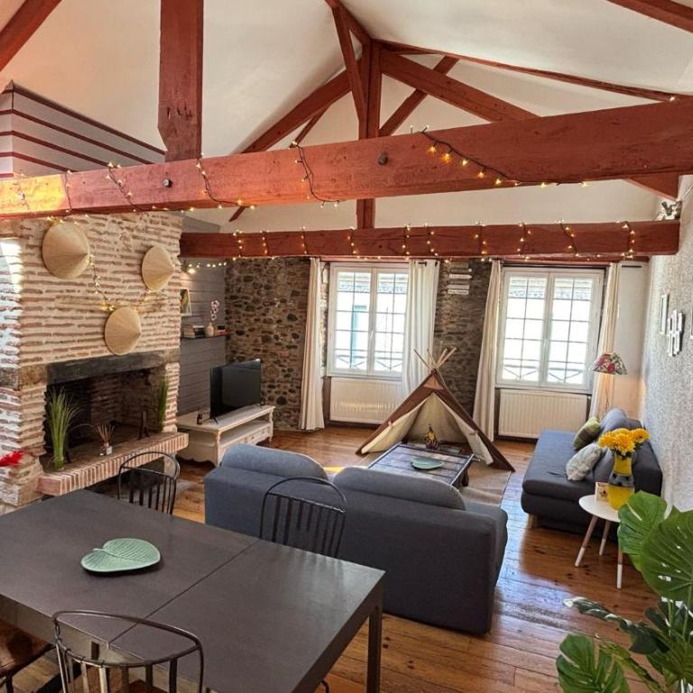 Cosy Eglantine- T3 - Hyper centre & spacieux avec Parking sous terrain - Appartement 2 Chambres - 5