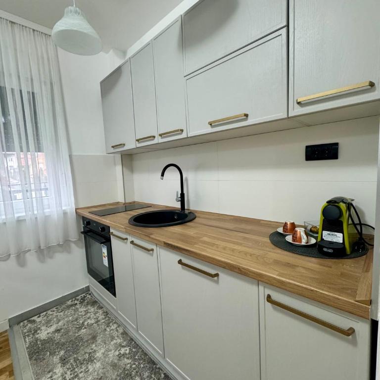Z lux apartments - One-Bedroom Apartment with Balcony - 18