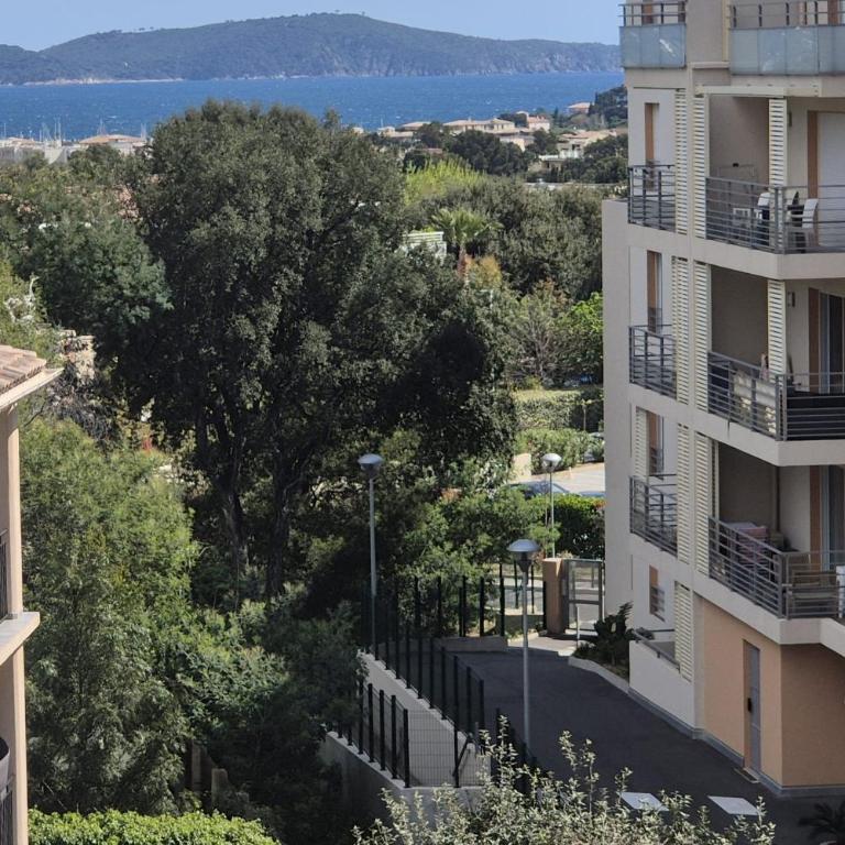Apartment with terrace near the beach - Apartamento - 1