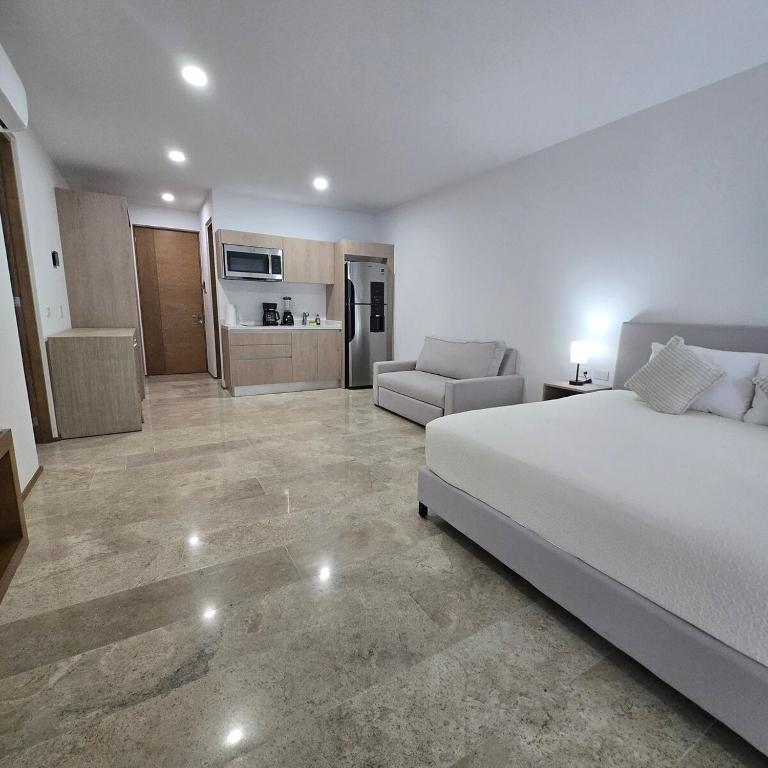 Modern Refuge Just Steps from 5th Avenue - Two-Bedroom Apartment with Balcony and Sea View - 15