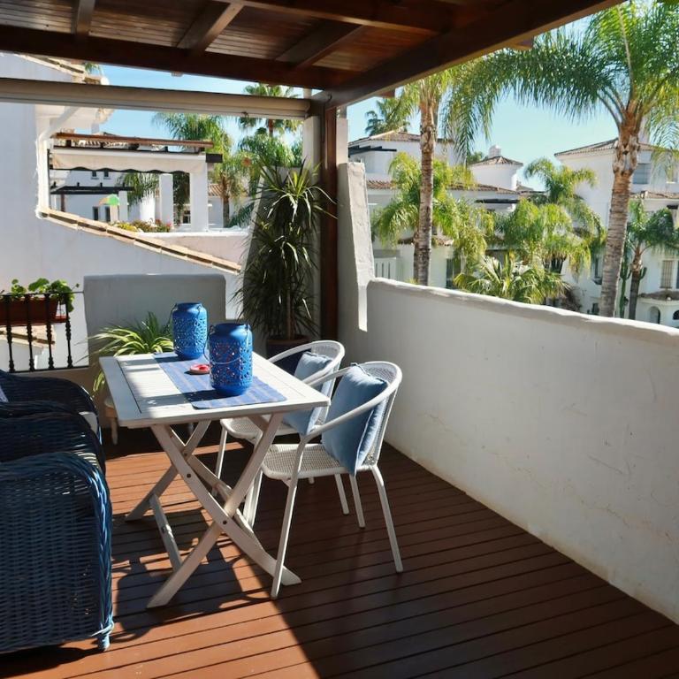 2 Bedroom Apartment Pool Views - Los Naranjos Marbella - Apartamento de 2 dormitorios - 6