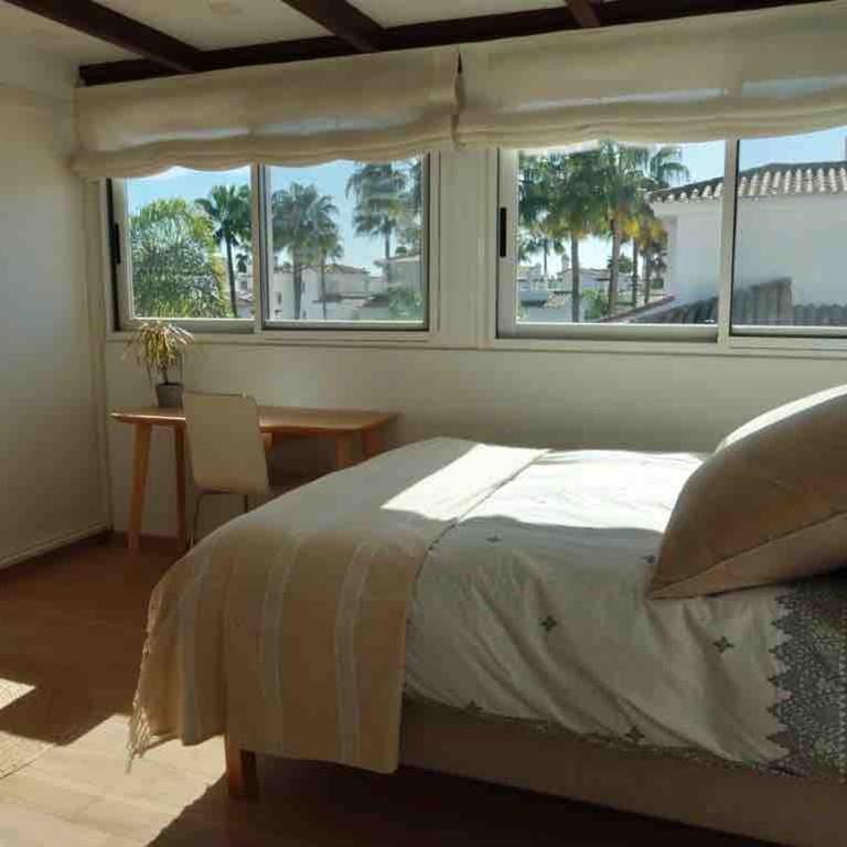 2 Bedroom Apartment Pool Views - Los Naranjos Marbella - Apartamento de 2 dormitorios - 9