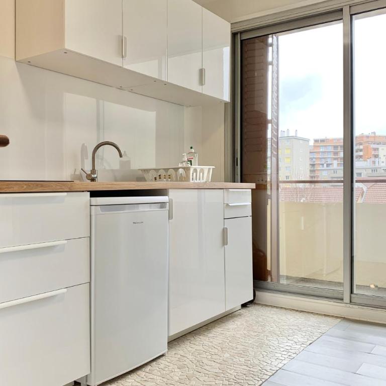 #BN La chanson bleue Marcelin Berthelot Tram - Appartement - 8