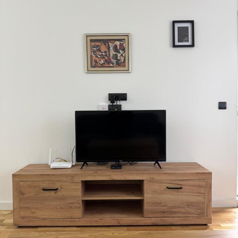 Z lux apartments - One-Bedroom Apartment with Balcony - 6